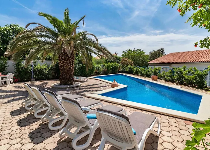 Stunning In * 메덜린