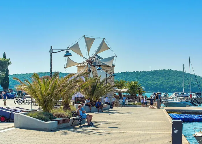 아파트 Stunning In 메덜린