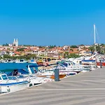 Cozy In Μεντουλίν