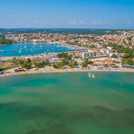 Stunning In Апартаменты Медулин